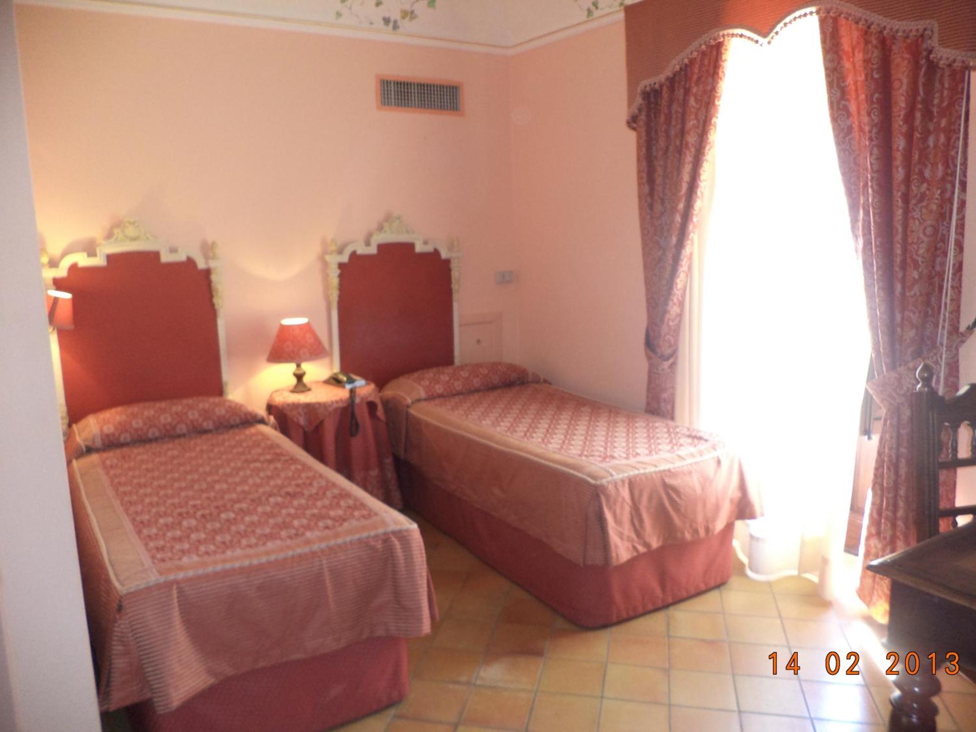 Hotel Villa Palocla ชากกา ภายนอก รูปภาพ